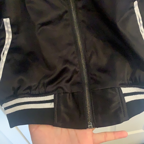 Satin Bomber Jacket Embroidered Floral Size S - Picture 5 of 8